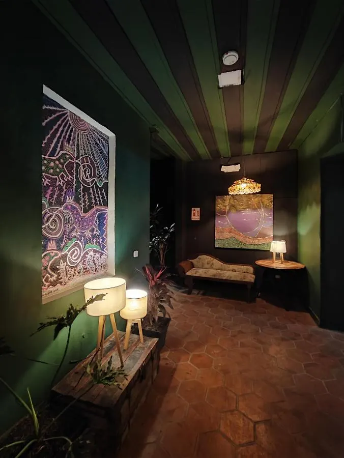 Komodo B&B كوينكا فندق